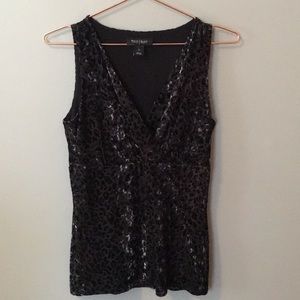 White house black market top